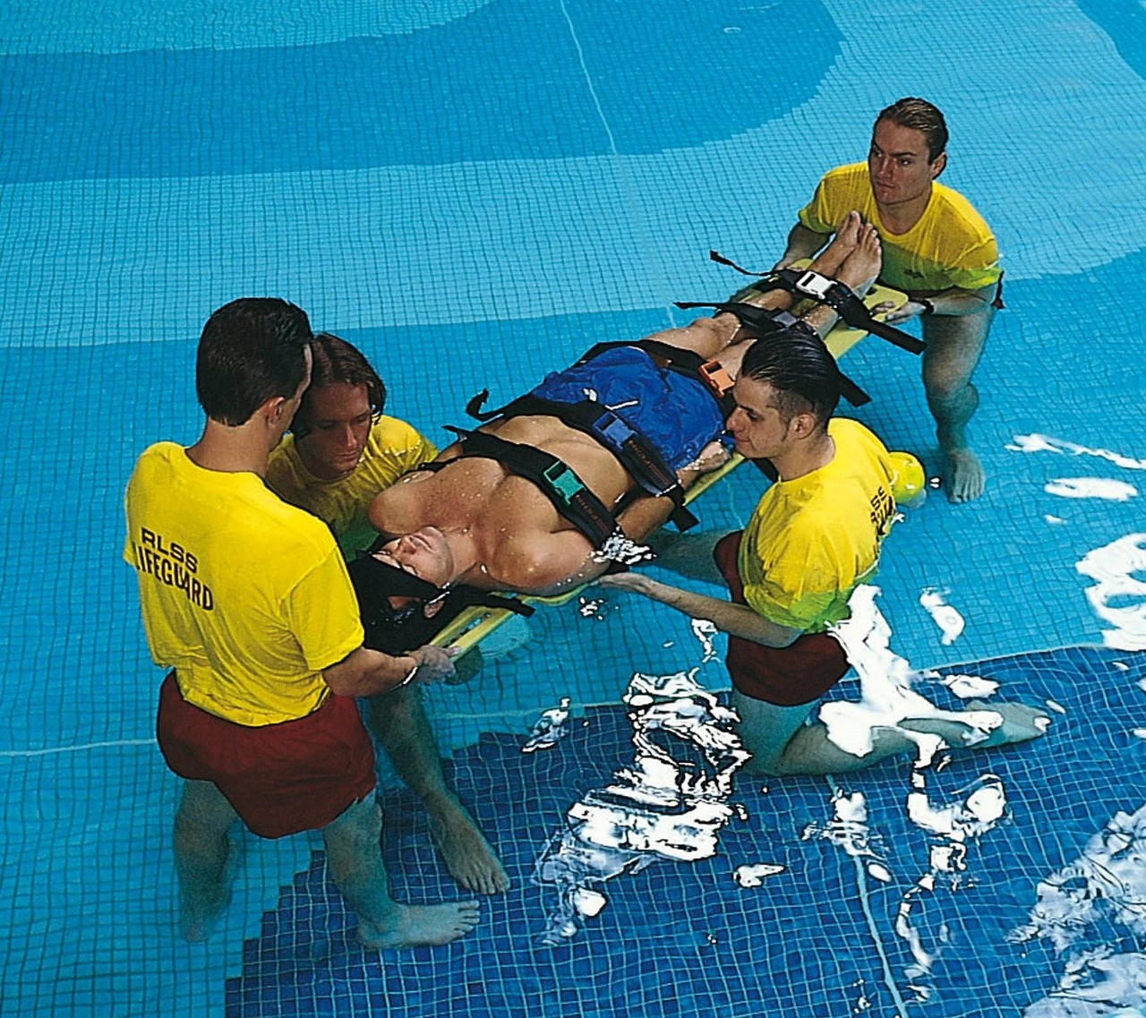 Ferno Aquaboard Spinal Immobilisation System 5 Ferno Aquaboard Spinal Immobilisation System - Image 3