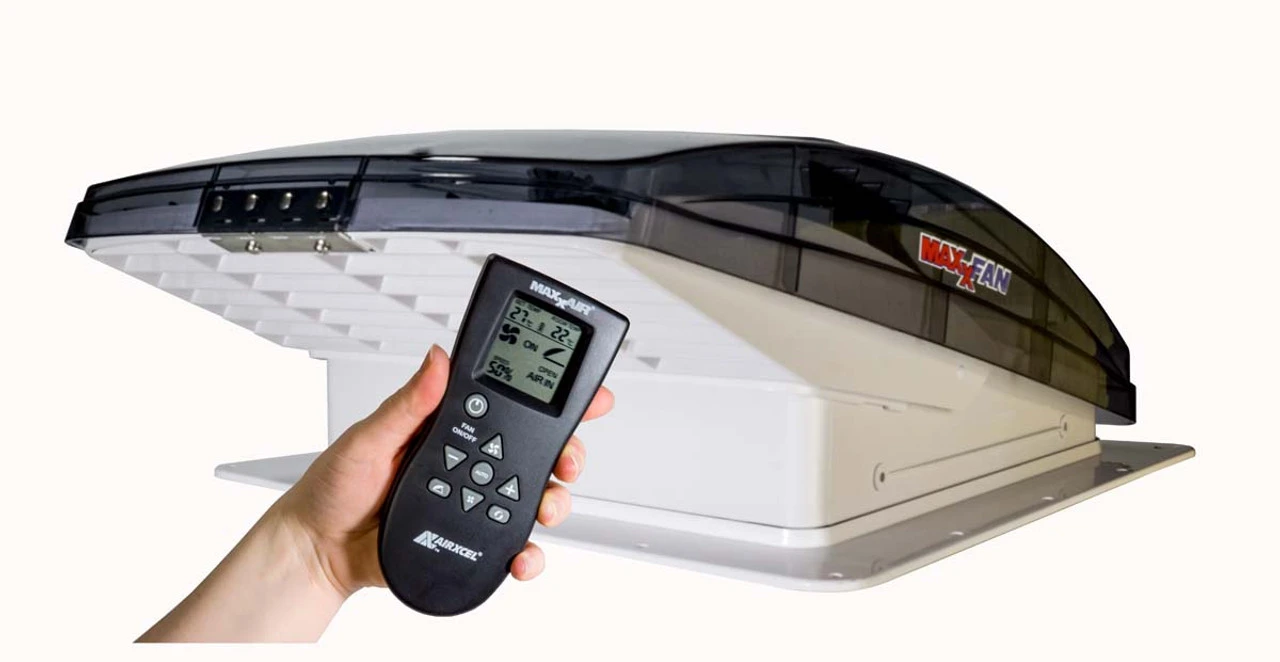 Maxxair MaxxFan Deluxe Remote Control Campervan Caravan Motorhome Roof Vent With Fan 7 Maxxair MaxxFan Deluxe Remote Control Campervan Caravan Motorhome Roof Vent With Fan - Image 5