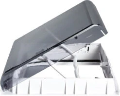 Maxxair SkyMaxx LX Caravan Campervan & Motorhome Roof Light 15 Maxxair SkyMaxx LX Caravan Campervan & Motorhome Roof Light -Outdoor Products Series Maxxair SkyMaxx LX 4 53647.1631781034