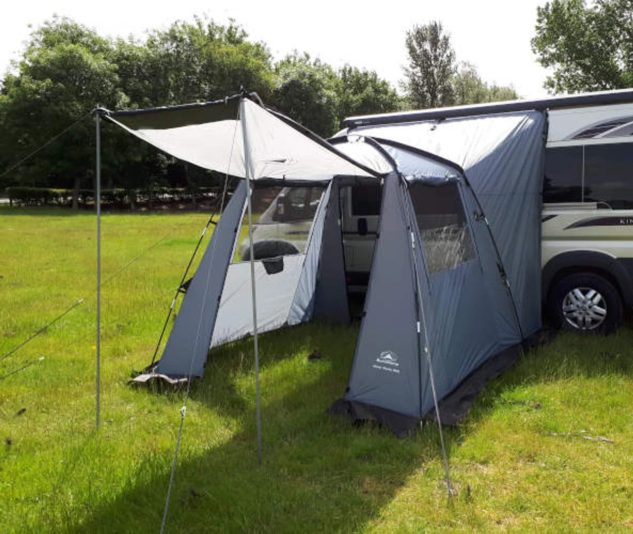 SunnCamp Motor Buddy 250 Campervan Drive Away Awning 5 SunnCamp Motor Buddy 250 Campervan Drive Away Awning - Image 3