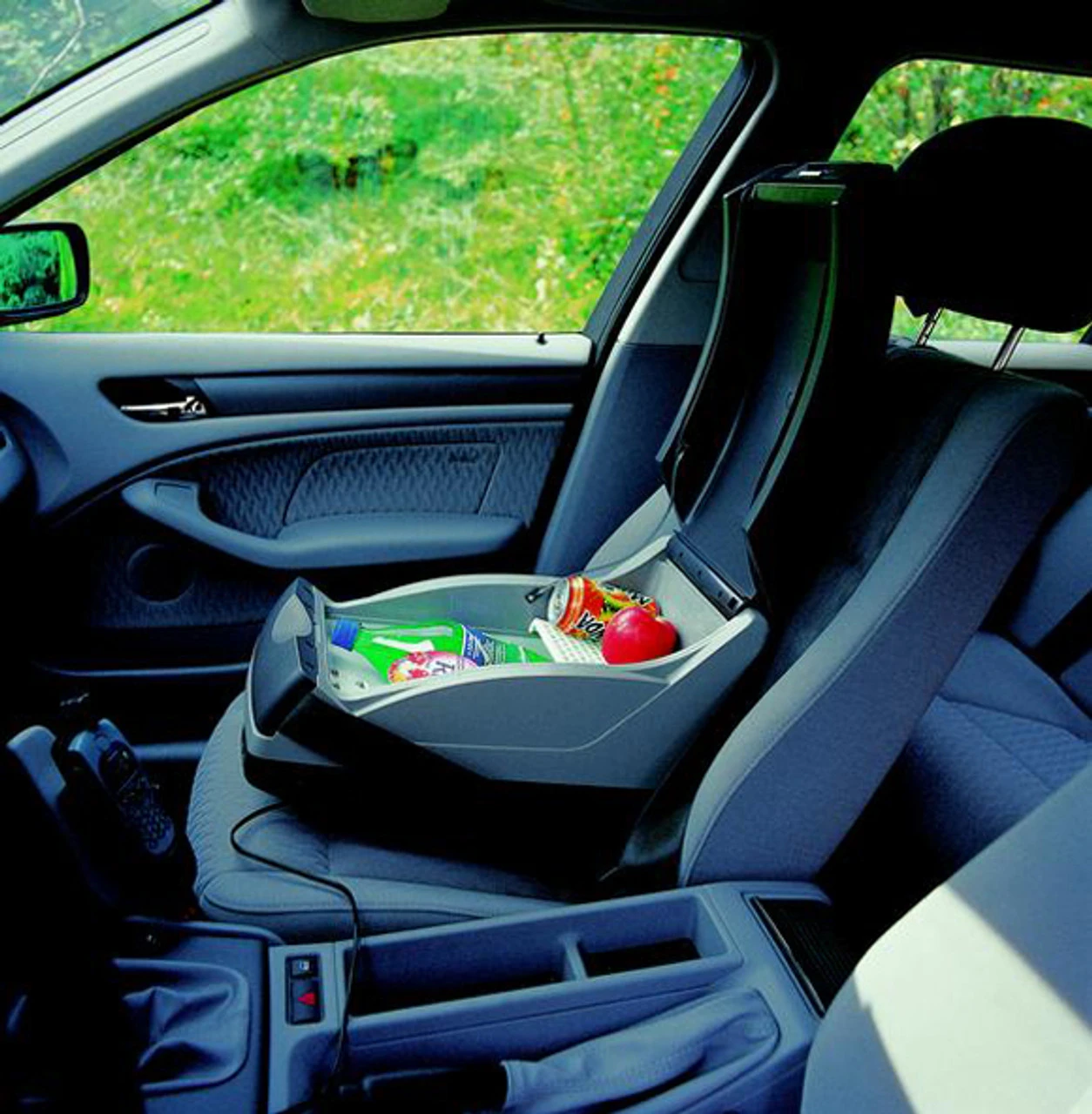 Dometic Waeco Tropicool TB15 Thermoelectric Car Cooler 4 Dometic Waeco Tropicool TB15 Thermoelectric Car Cooler - Image 2