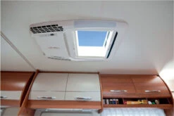 Dometic Freshlight 2200 Caravan Motorhome Air Conditioner 11 Dometic Freshlight 2200 Caravan Motorhome Air Conditioner -Outdoor Products Series freshlight1600 install 22328.1513009035