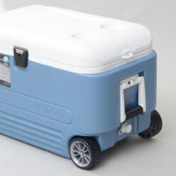 Igloo MaxCold 60 Roller Cool Box Wheeled Ice Chest -Outdoor Products Series maxcold 60 quart drain wheels 91414.1425296384
